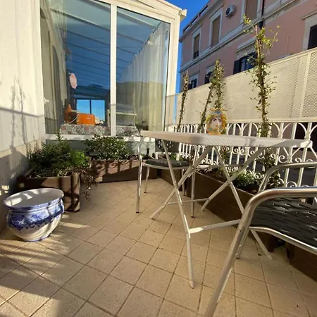 Lakkios Charming And Bed and Breakfast Συρακούσες