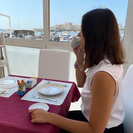 Bed and Breakfast Lakkios Charming And 3*