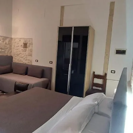 Lakkios Charming And 3* Συρακούσες