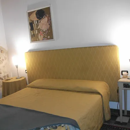 Lakkios Charming And Bed and Breakfast