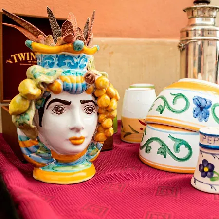 Lakkios Charming And Bed and Breakfast